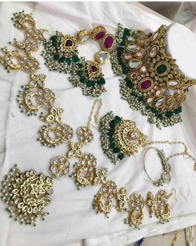 Zaveri Designer Kundan Set With Earrings